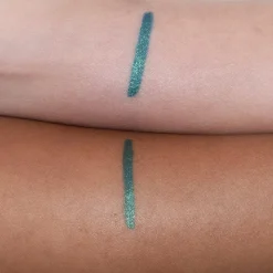 LH cosmetics Crayon -monikäyttöinen rajauskynä 1,1 g