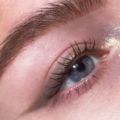 LH cosmetics Crayon -monikäyttöinen rajauskynä 1,1 g