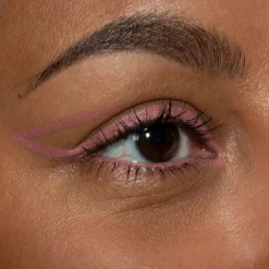 LH cosmetics Crayon -monikäyttöinen rajauskynä 1,1 g