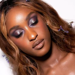 LH cosmetics Daybreak palette -luomiväripaletti 9 g