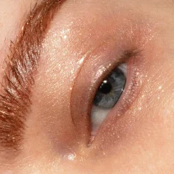 LH cosmetics Sparkl -nestemäinen luomiväri 3,3 ml