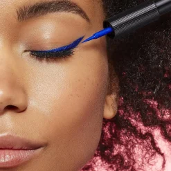 L'Oréal Paris Infaillible Grip Matte Liquid Liner 01 Ink nestemäinen silmänrajausväri 3ml