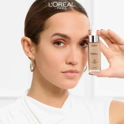 L'Oréal Paris True Match Nude Plumping Tinted Serum meikkivoide 30 ml