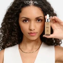 L'Oréal Paris True Match Nude Plumping Tinted Serum meikkivoide 30 ml