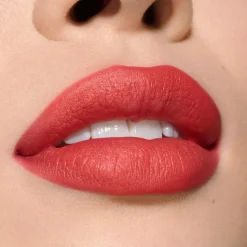 MAC Cosmetics Macximal Silky Matte Lipstick -huulipuna 3 g