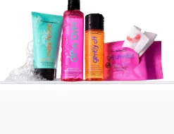 MAC Cosmetics Major Foamo Jelly Face Cleanser -puhdistusaine 150 ml