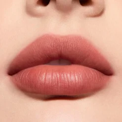 MAC Cosmetics Powder Kiss Hazy Matte Lipstick -huulipuna 3,5 g