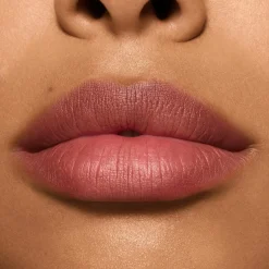 MAC Cosmetics Powder Kiss Hazy Matte Lipstick -huulipuna 3,5 g