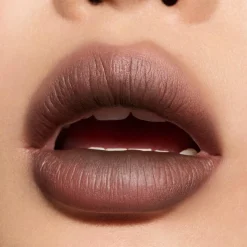 MAC Cosmetics Powder Kiss Hazy Matte Lipstick -huulipuna 3,5 g