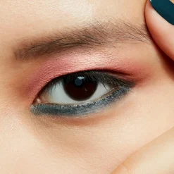 MAC Frost Eye Shadow Pro Palette luomivärinappi 1,5 g