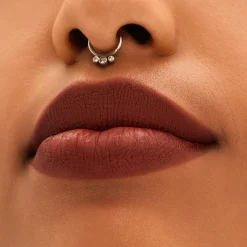 MAC Locked Kiss 24Hr Lipstick huulipuna 1,8 g