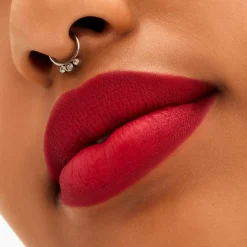 MAC Locked Kiss 24Hr Lipstick huulipuna 1,8 g