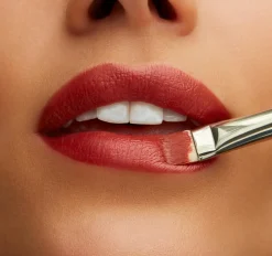 MAC Lustreglass Lipstick huulipuna 3 g