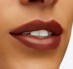 MAC Lustreglass Lipstick huulipuna 3 g