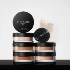MAC Studio Fix Pro Set + Blur Weightless Loose Powder irtopuuteri 6,5 g