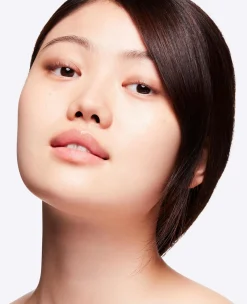 MAC Studio Radiance Moisturizing + Illuminating Silky Primer pohjustusvoide 30 ml