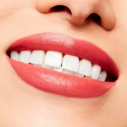 MAC Velvet blur lipstick huulipuna 2g