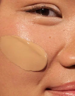 Madara Skinonym Semi-Matte Peptide Foundation Peptidimeikkivoide 30 ml