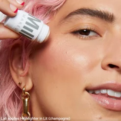 MILK Makeup Highlighter Stick korostuspuikko 6,7 g