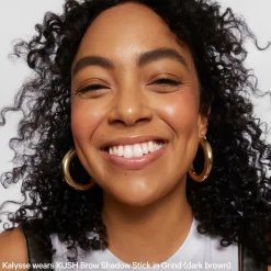 MILK Makeup KUSH Brow Shadow Stick kulmaväri 0,85 g