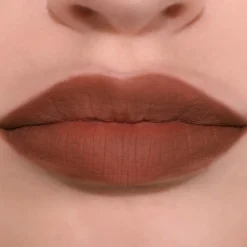 MOIRA Lip Appeal Waterproof Liner huultenrajauskynä 0,6 g