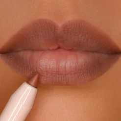 MOIRA Lip Appeal Waterproof Liner huultenrajauskynä 0,6 g