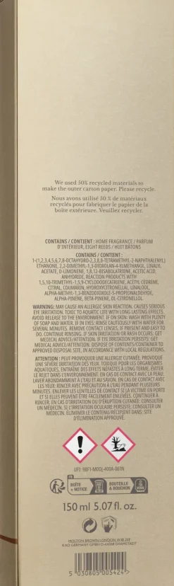 Molton Brown Re-Charge Black Pepper Aroma Reeds Refill tuoksutikkujen täyttöpakkaus 150 ml