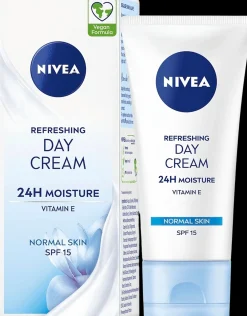 NIVEA 50ml Refreshing Day Cream -päivävoide sk15