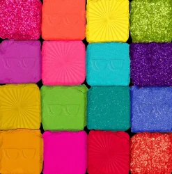 NYX Professional Makeup Ultimate Shadow Palette -luomiväripaletti 04W I Know That's Bright 13,28 g