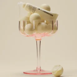 Ole Henriksen Pout preserve Lip Treatment Vanilla Bonbon huulivoide 12ml