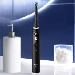 Oral-B Sähköhammasharja iO 6S Black Braun-tekniikalla