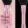 Real Techniques Angled Fan Finishing Brush -viimeistelysivellin
