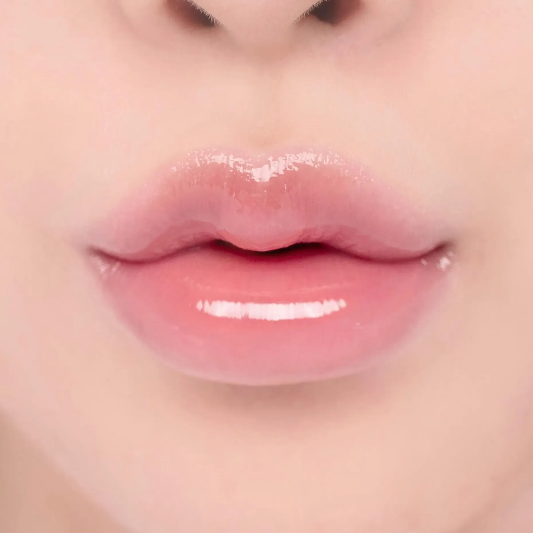 rom&nd GLASTING COLOR GLOSS huulikiilto