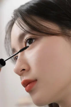 rom&nd HAN ALL FIX MASCARA ripsiväri