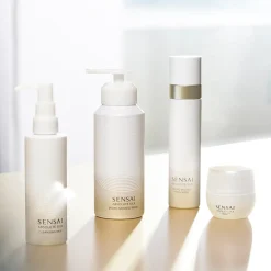 SENSAI Absolute Silk Micro Mousse Treatment vaahtomainen hoitovesi 90 ml