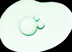 SKIN1004 Madagascar Centella Tea-Trica Purifying Toner kasvovesi 210 ml