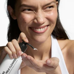 The Inkey List Hydrating Cream to Milk puhdistusemulsio 50ml