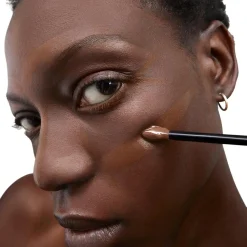 Yves Saint Laurent All Hours Precise Angles Concealer peitevoide 15 ml