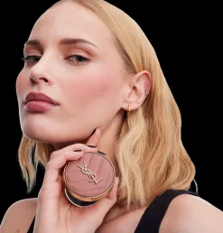 Yves Saint Laurent Make me Blush Bold Blurring Blush poskipuna 8 g